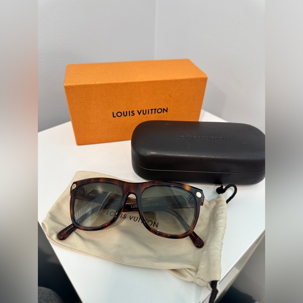 Louis Vuitton Women’s Sunglasses